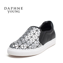 Daphne/达芙妮春秋菱形图纹休闲深口平底乐福鞋舒适一脚蹬女鞋