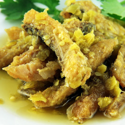 舜华东江河鱼235g泡椒鱼即食鱼干鱼片湖南特产零食小吃休闲食品