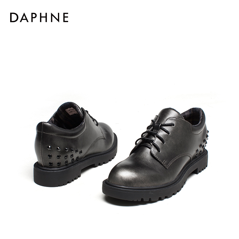 Daphne/达芙妮春秋系带厚底粗跟圆头英伦女鞋铆钉学院绑带单鞋